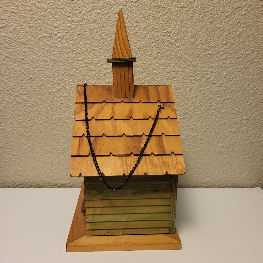 Bird House With Removable Steeple - Picture 2 of 13